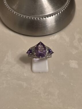 Sterling Silver Purple Amethyst Tri-Stone Ring Size 7.5